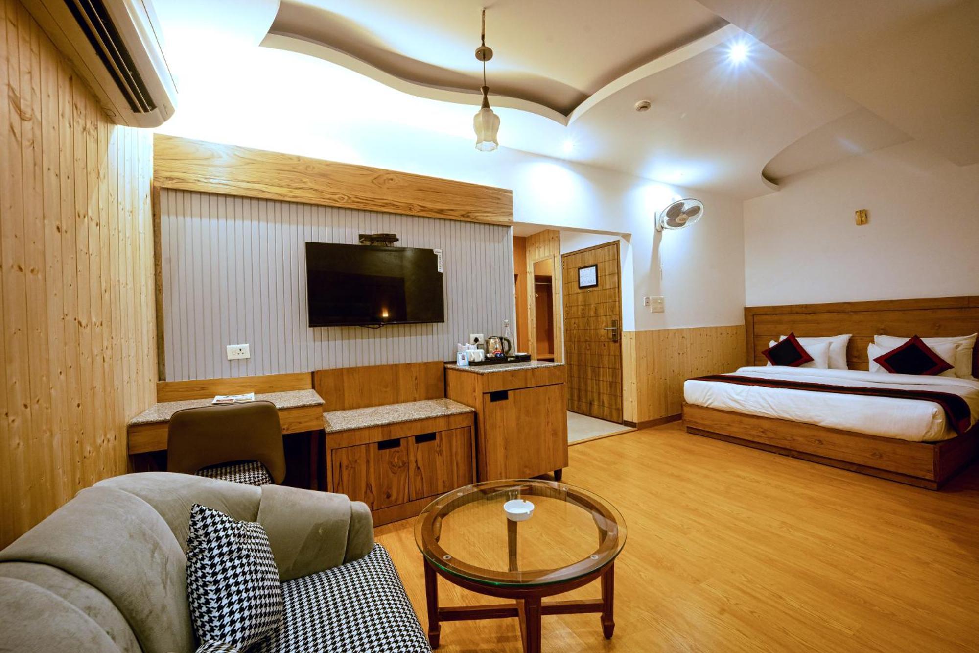 Hotel Grand Legacy Beacon, Dehradun Exterior foto