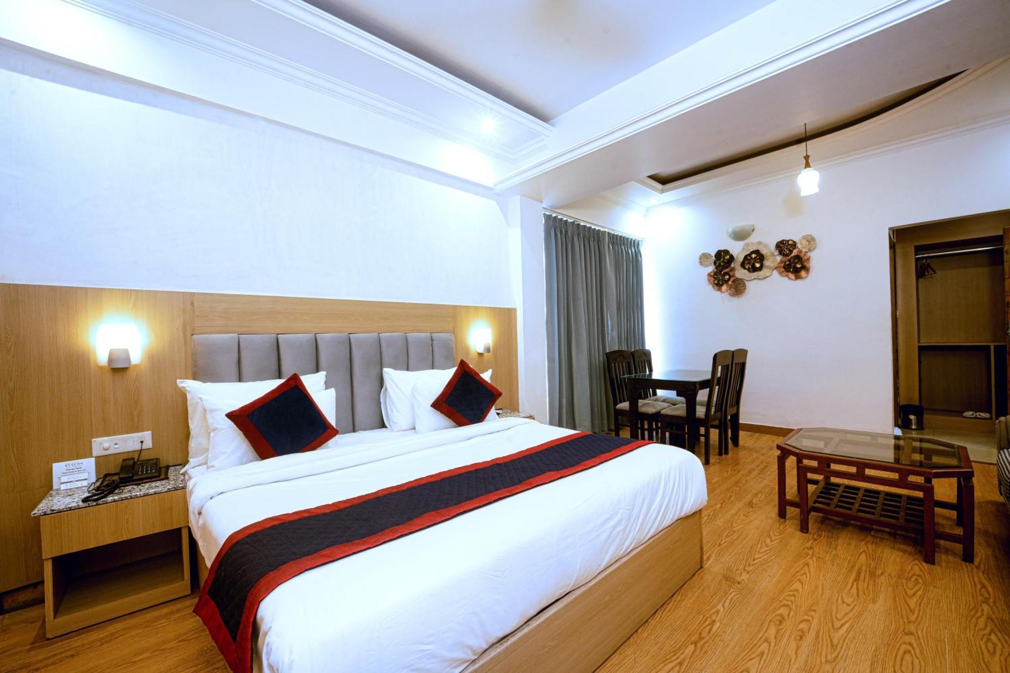 Hotel Grand Legacy Beacon, Dehradun Exterior foto
