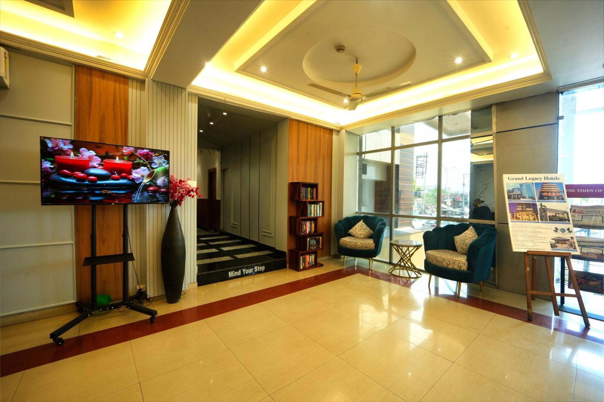 Hotel Grand Legacy Beacon, Dehradun Exterior foto